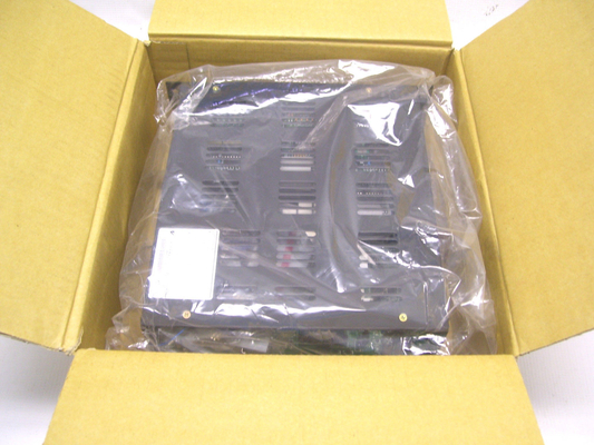 YASKAWA CACR-HR02BAB11Y5 SERVO AMPLIFIER 0-115V 3P 2.7A OUTPUT, Penggerak AC. baru asli.