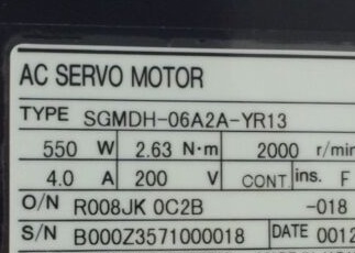 YASKAWA SGMDH-06A2A-YR13 AC SERVO MOTOR 550 W 4.0 AMPS 2000 RPM