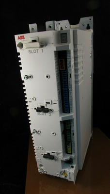 ACSM1-04AS-012A-4 baru asli, KONVERTER FREKUENSI KONTROL GERAKAN UL TERBUKA TYPE B FRAME 5.5 KW 12 AMP 3 PHASE 380-480 V